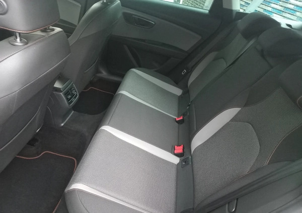 Seat Leon cena 64700 przebieg: 95765, rok produkcji 2015 z Włoszczowa małe 742